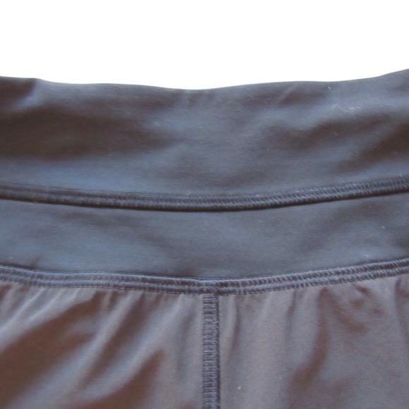 Lululemon Womens Black Athletic Shorts 6 Stretch Built In Lining Sweat Wicking - Picture 4 of 10